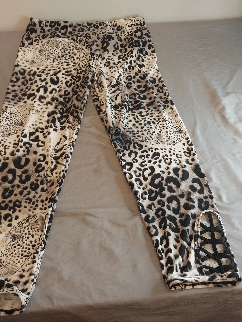 Leopard Print Lace-Up Leggings - Neutral Animal Print Youth. #202